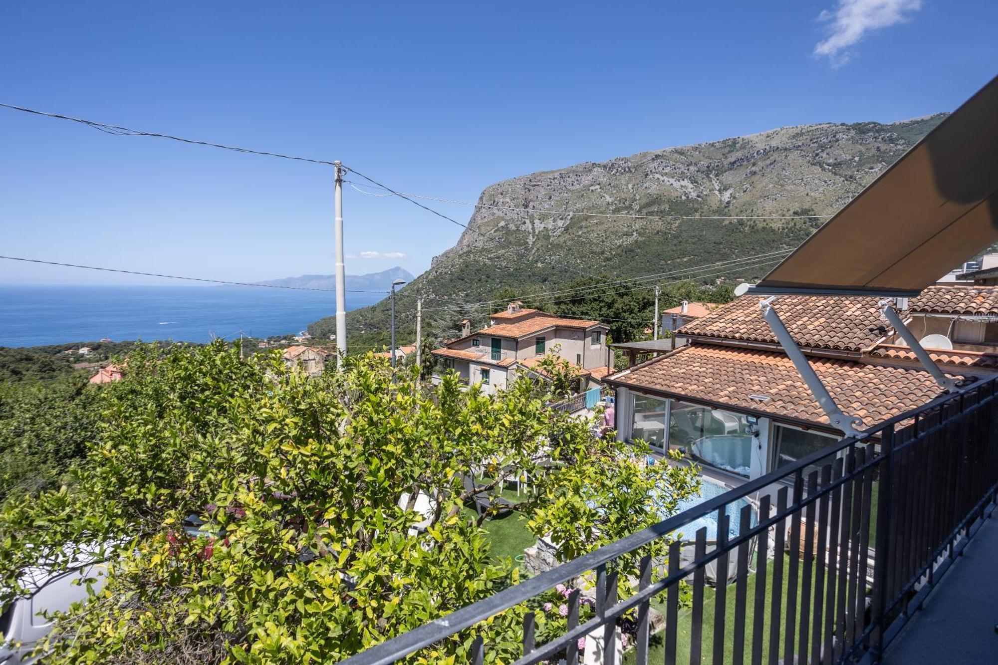 Apartment La Casa Di Carolina Maratea